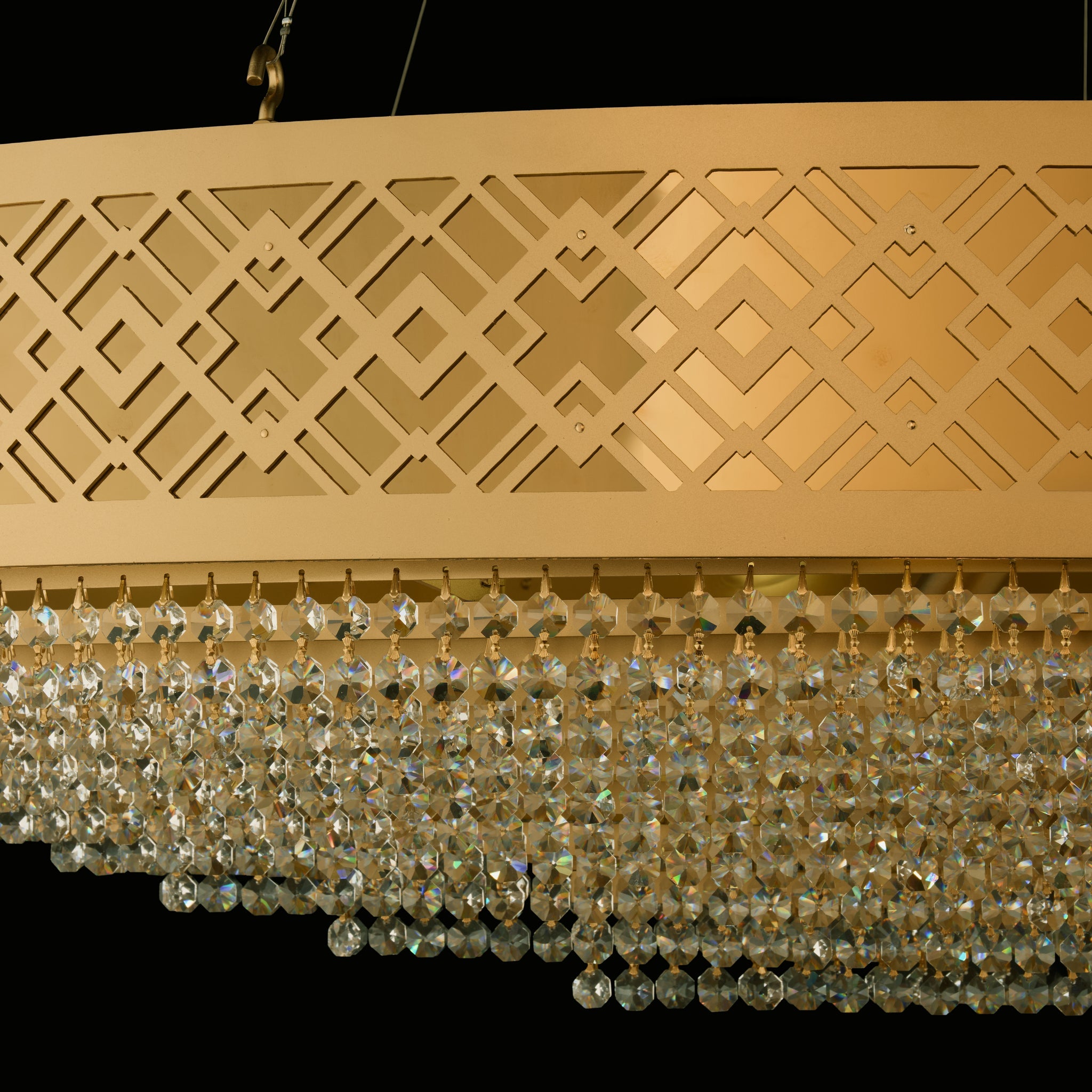 Gilded Stage 10 Light Dimmable Linear Pendant