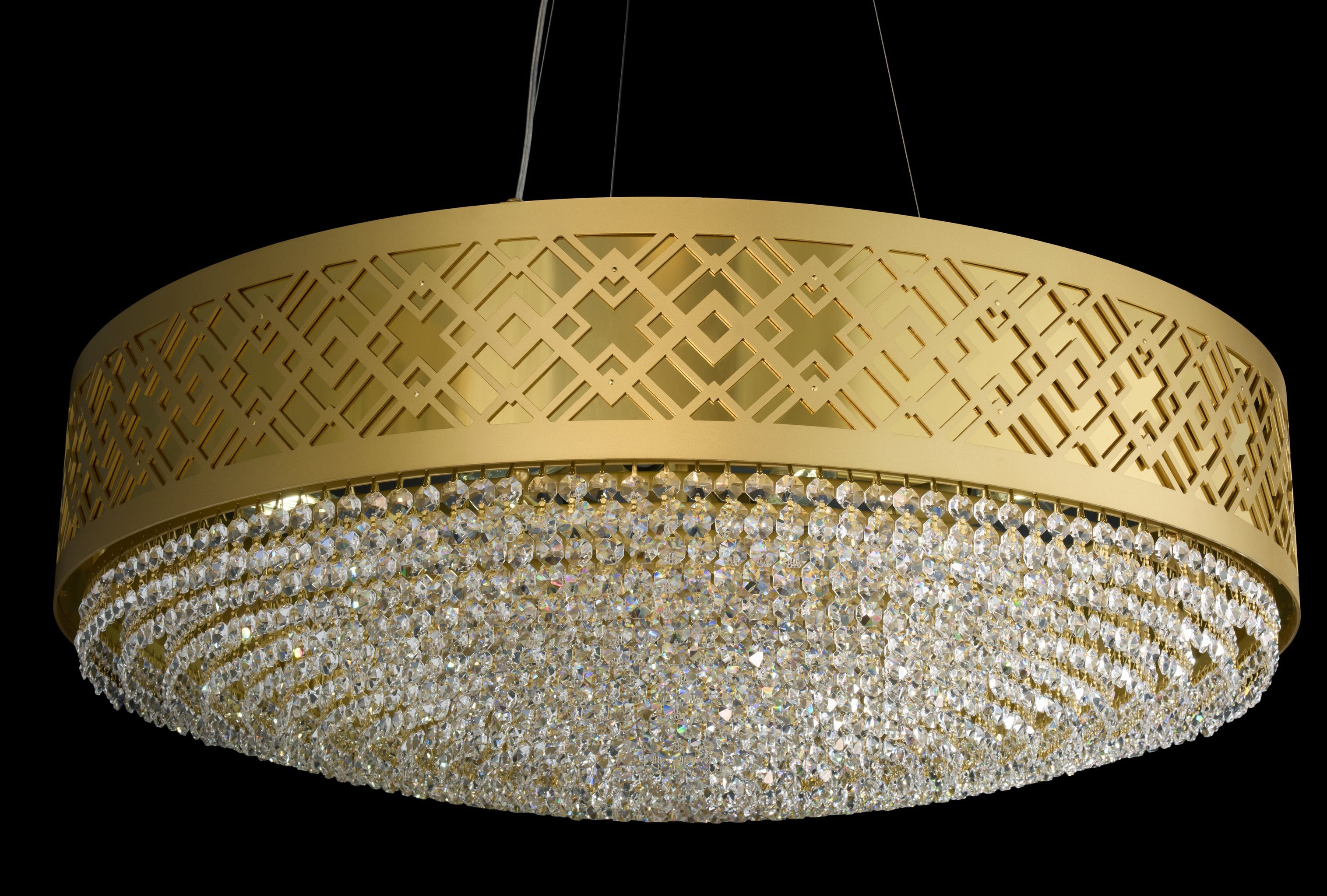 Gilded Stage 12 Light Dimmable Pendant Chandelier